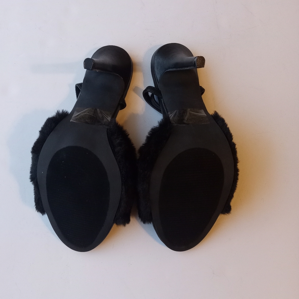 SOLD!Lulu's faux fur ankle strap high heel sandals - Picture 8 of 10